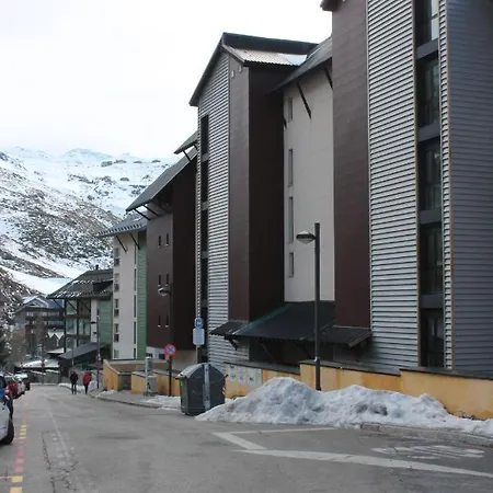 - Monte Oiz - 2/4 Pax + Parking